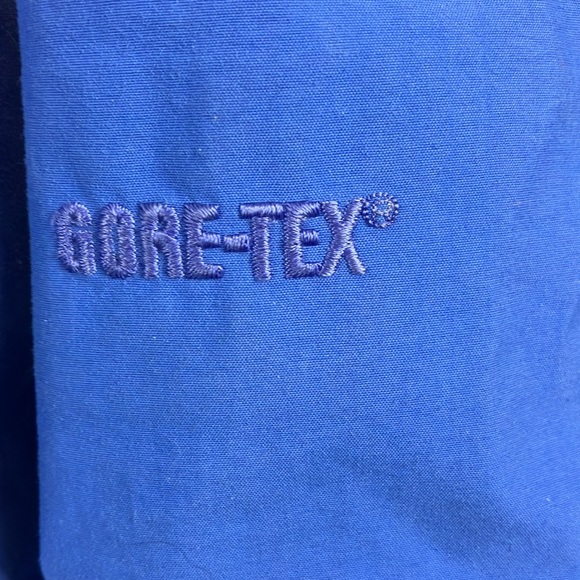 Patagonia Women's Medium Blue Gor-tex 2 Way Zipper Closure Hooded Lined Jacket - Picture 3 of 11